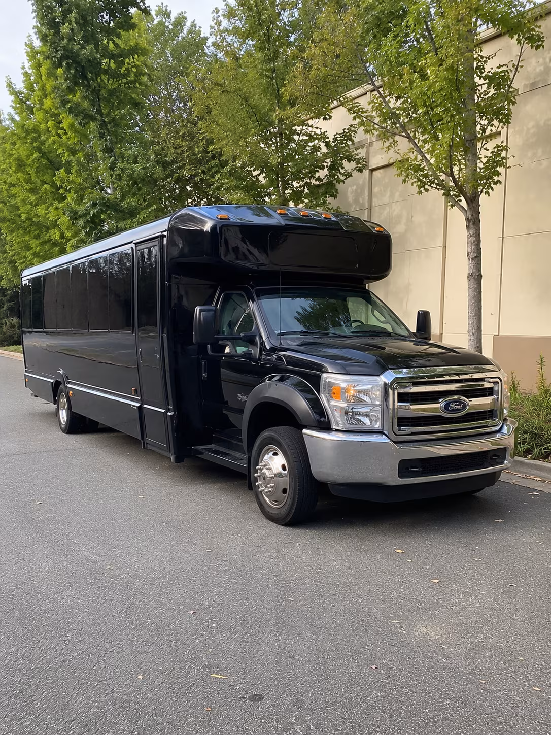 Fontana Birthday, Sweet 16, & Quinceañera Party Bus Rentals