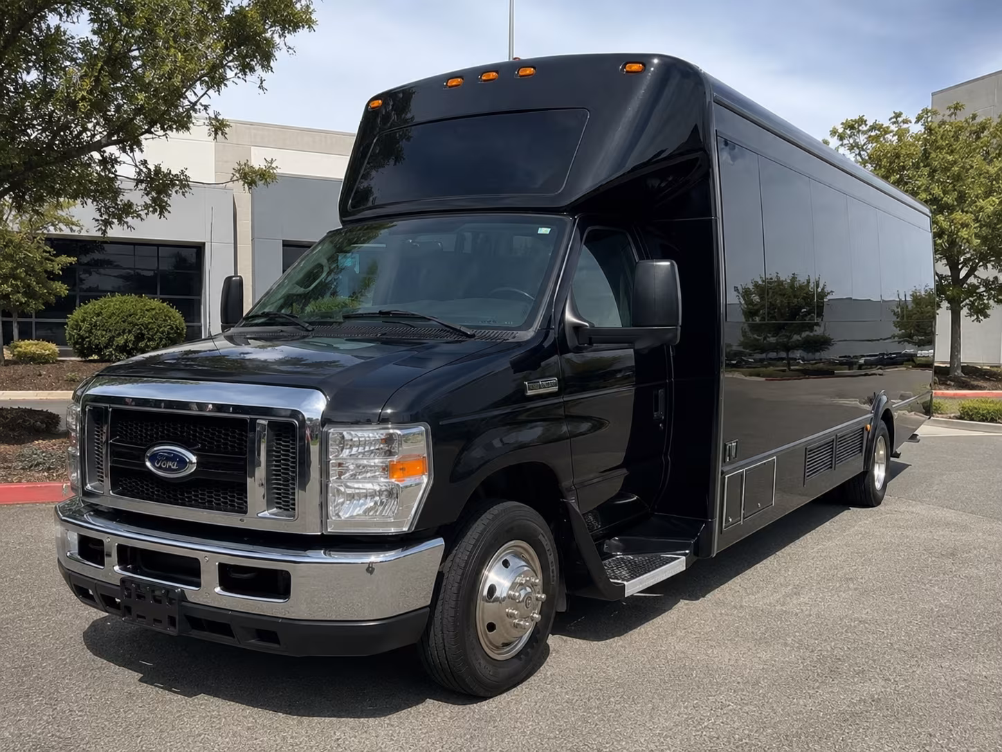 Jurupa Valley Private Event Transportation onboard seating