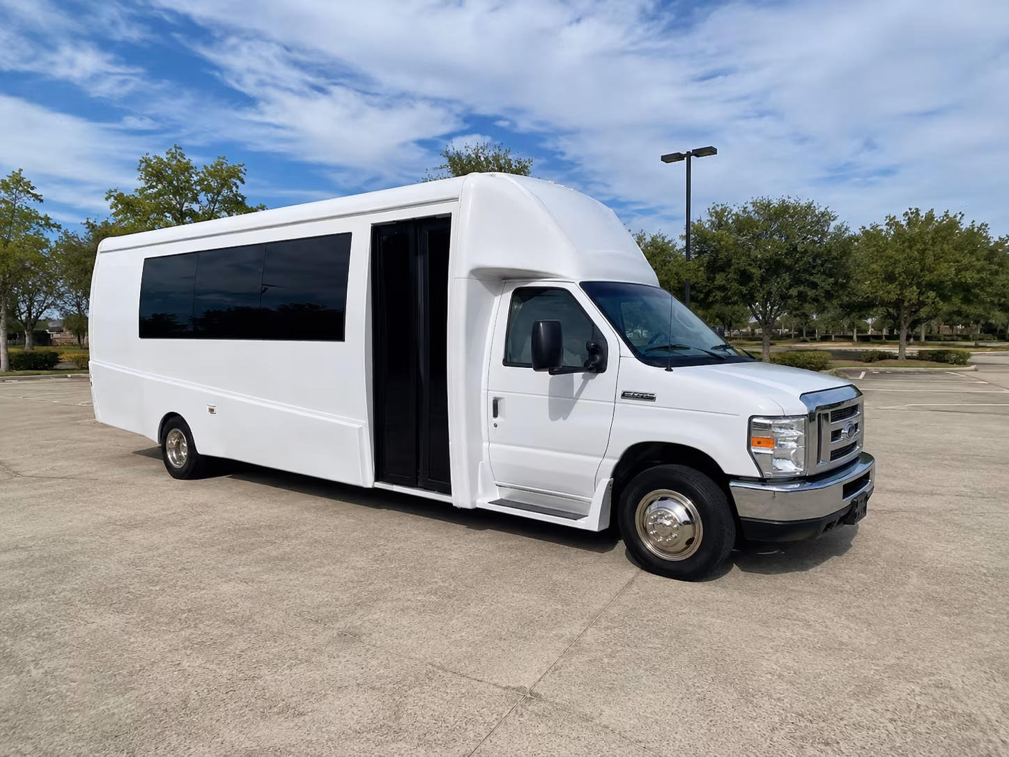 Jurupa Valley Winery Tour & Pub Crawl Transportation pickup coordination