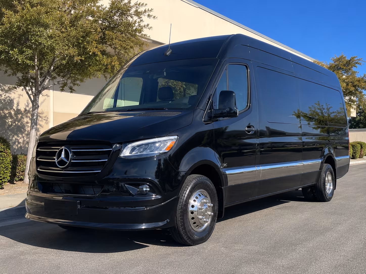 Moreno Valley Wedding Transportation & Shuttle Service