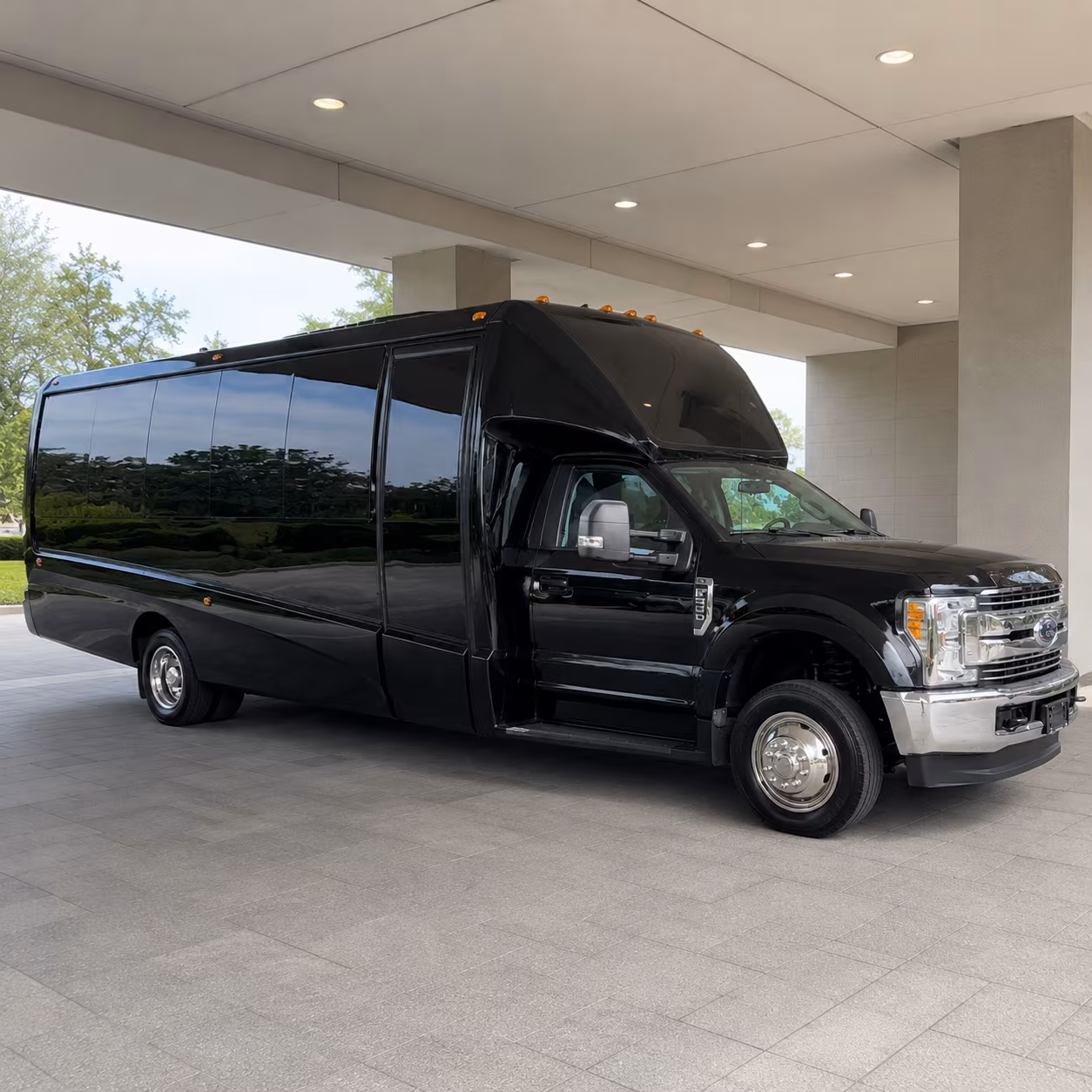 Jurupa Valley Winery Tour & Pub Crawl Transportation